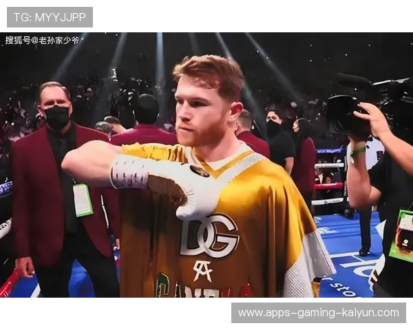 拳击重量级巨星重拳打中对手引发震动，赛场再掀风云