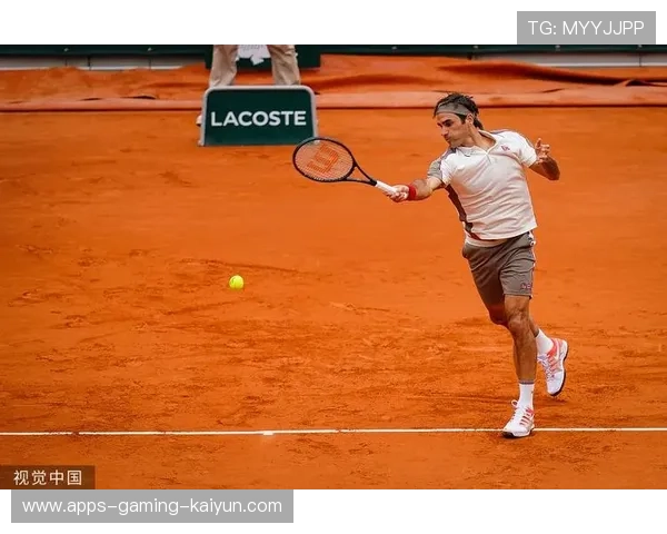 费德勒回来了？训练视频引发全球暴动